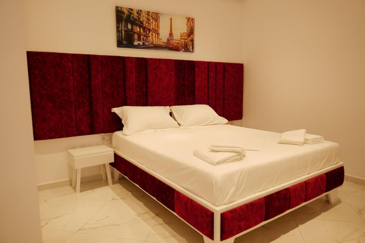 Lumi Hotel Sarandë Exterior foto